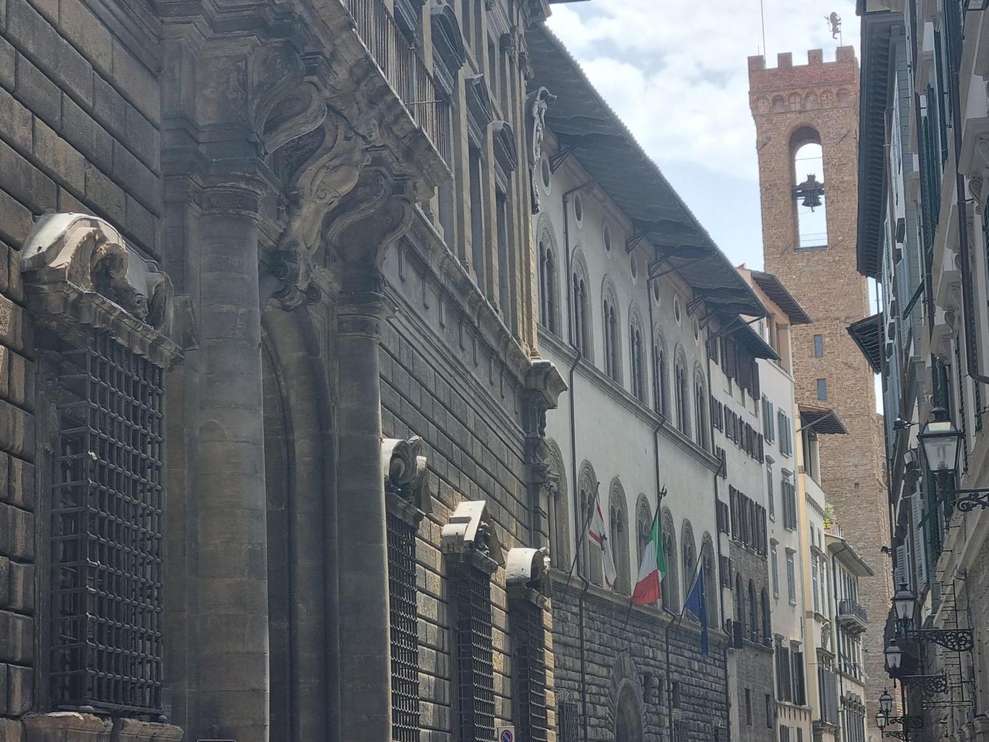 La Sede Dell'Arte Monolocale Studio E Camere In Torre Medievale Vicino A Duomo E Piazza Signoria Firenze Eksteriør billede